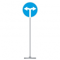 Знак дорожный "Движение направо или налево" 4.1.6 типоразмер 40 на стойке с основанием 3кг - «globural.ru» - Рузаевка