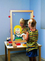 Прозрачный мольберт: дополнительное зеркало - «globural.ru» - Рузаевка